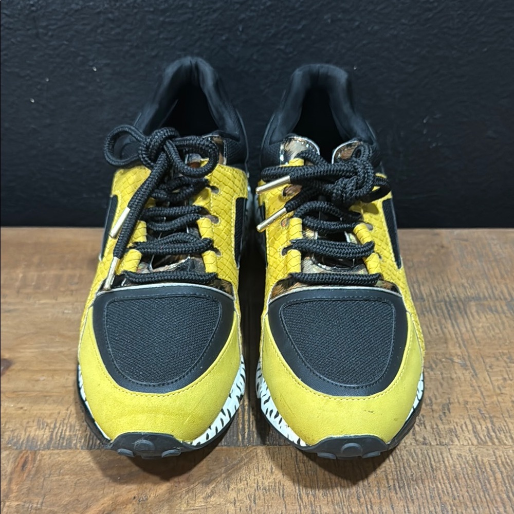 Steve Madden Yellow and Black sneakers
